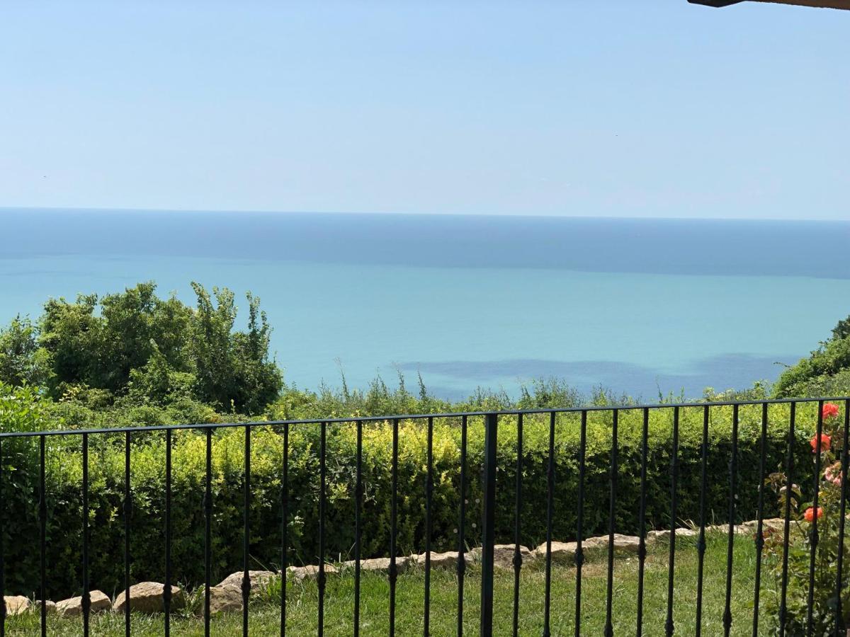 Luxury Family Apartment Kaliakria Topola Dış mekan fotoğraf